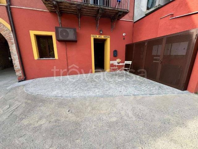 Appartamento in vendita a Monforte d'Alba, Cuneo