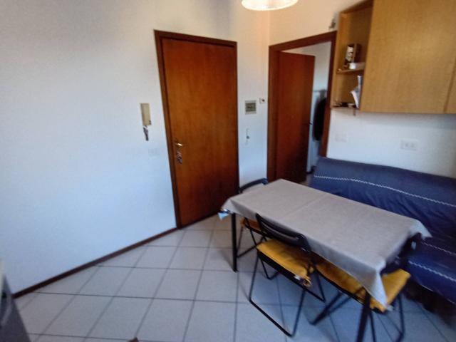 Appartamento in vendita a Montano Lucino, Lombardia