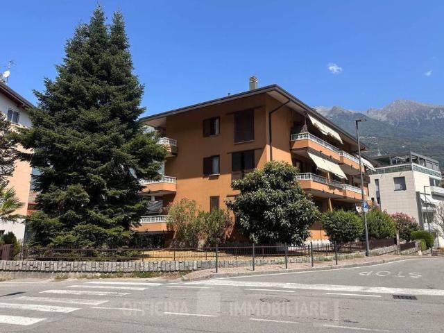 Appartamento in vendita a Morbegno, Lombardia