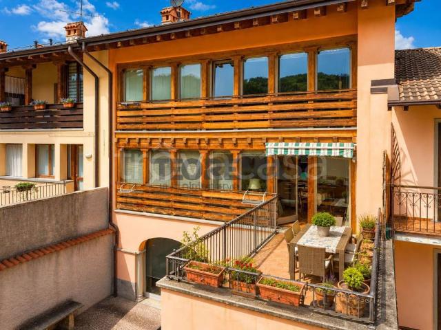 Appartamento in vendita a Onore, Lombardia