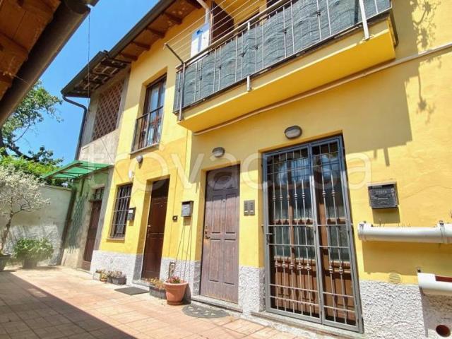 Appartamento in vendita a Paderno D'adda, Lombardia