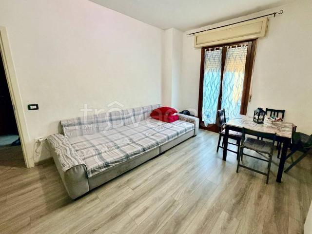 Appartamento in vendita a Baia del Re, Piacenza