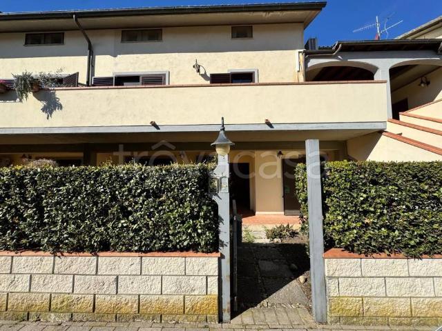 Appartamento in vendita a Pomonte, Scansano