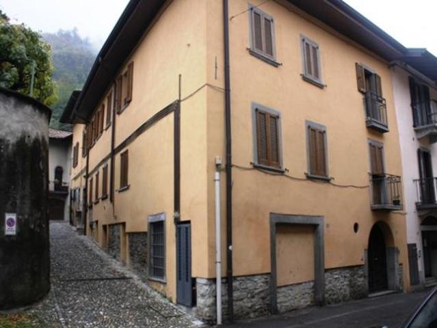 Appartamento in vendita a Pontida, Lombardia
