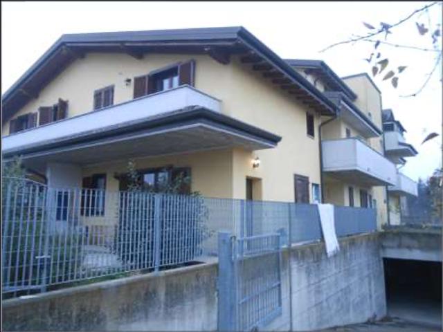 Appartamento in vendita a Gessate, Lombardia
