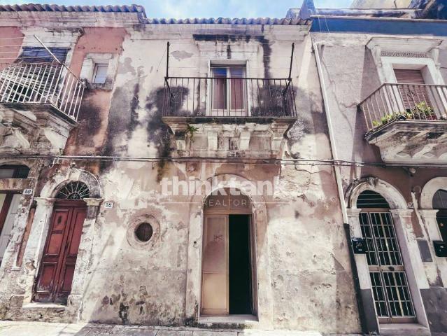 Appartamento in vendita a Ragusa Ibla, Ragusa