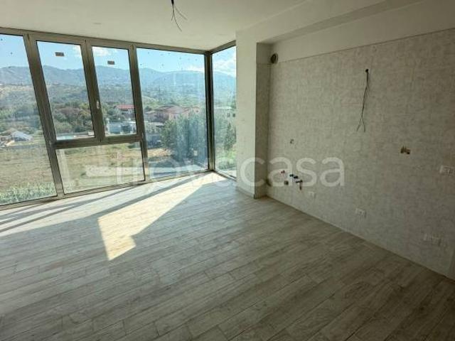 Appartamento in vendita a Roges, Rende
