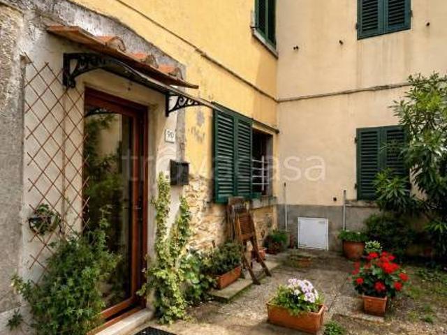 Appartamento in vendita a San Casciano in Val di Pesa, Mercatale Val Di Pesa