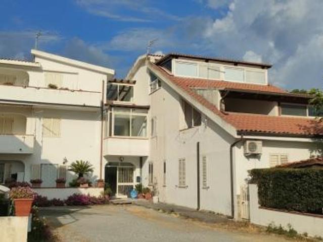 Appartamento in vendita a Calabria, Reggio Calabria
