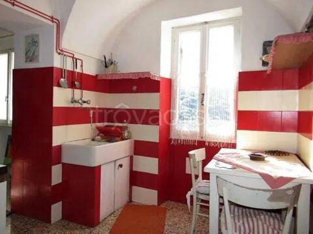 Appartamento in vendita a Olivetta San Michele, Liguria