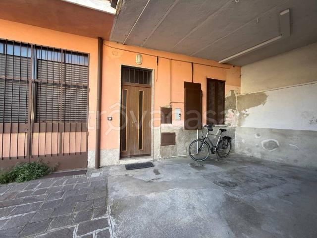 Appartamento in vendita a Volta-Prealpi, Saronno