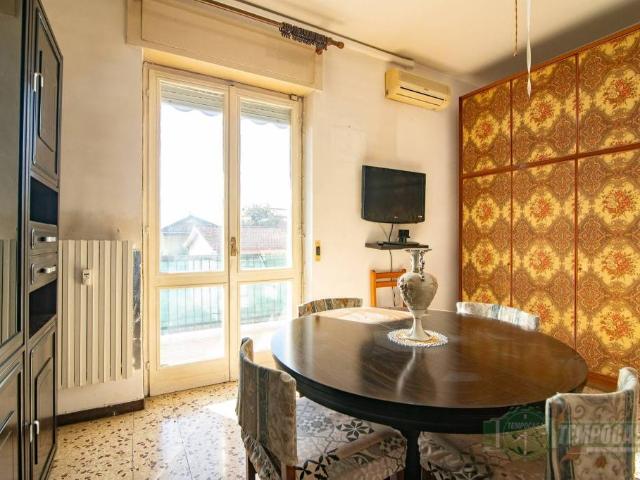 Appartamento in vendita a Senago, Lombardia