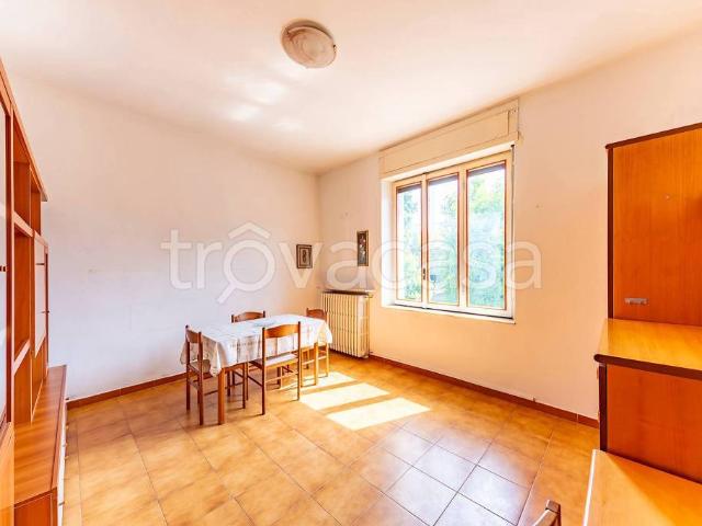 Appartamento in vendita a Solaro, Lombardia