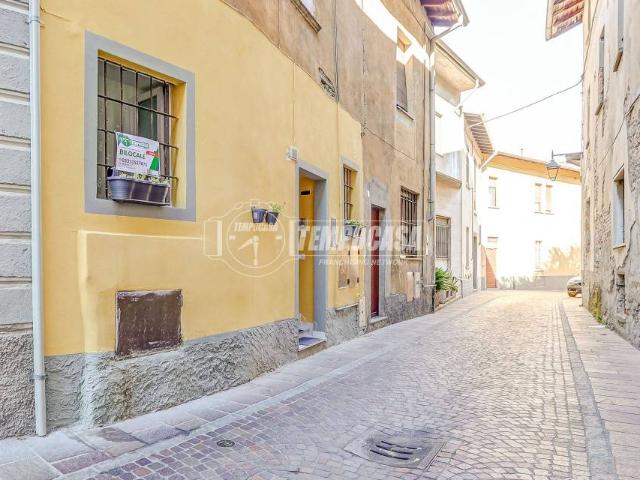 Appartamento in vendita a Mezzana, Somma Lombardo
