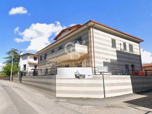 Appartamento in vendita a Sutri, Lazio