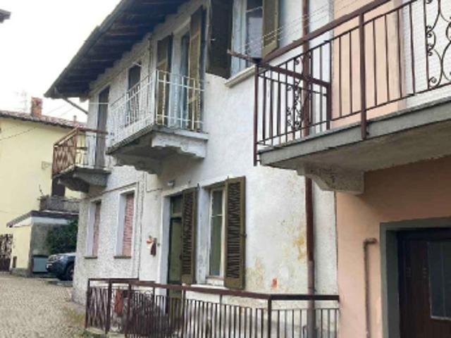 Appartamento in vendita a Cheglio, Taino
