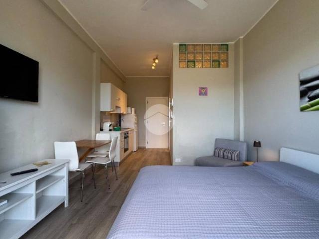 Appartamento in vendita a Torri Del Benaco, Veneto