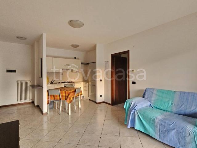 Appartamento in vendita a Treviglio, Bergamo