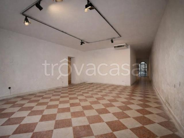 Appartamento in vendita a Vicenza, Veneto