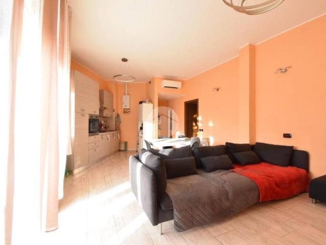 Appartamento in vendita a Oreno, Vimercate
