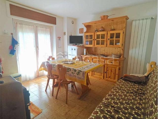 Appartamento in vendita a Challand Saint Victor, Aosta