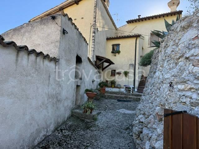Appartamento in vendita a Belvedere, Spoleto