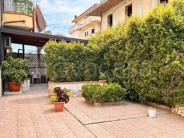 Appartamento in vendita a Calabria, Reggio Calabria