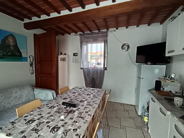 Appartamento in vendita a Alberghi, Uzzano E Castello