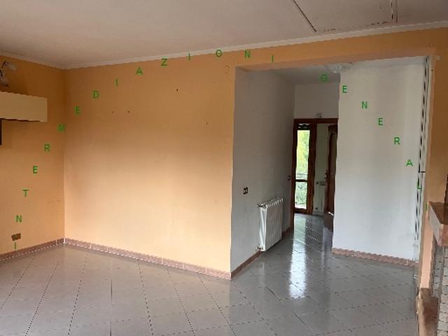 Appartamento in vendita a Vicchio, Toscana