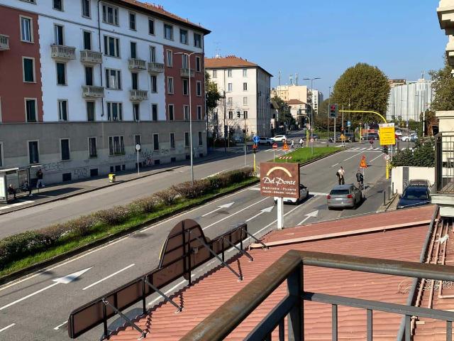 Appartamento in affitto a Morivione, Milano