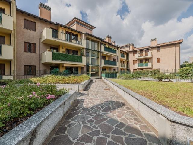 Appartamento in affitto a Milano 3, Basiglio