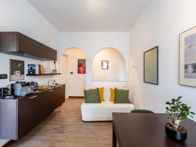 Appartamento in affitto a Municipio 8 di Milano, Milano
