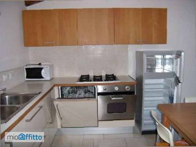 Appartamento in affitto a Goretti, Latina