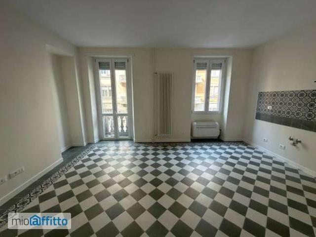Appartamento in affitto a Circoscrizione 8, Piemonte