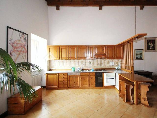 Appartamento in affitto a Comunità Alto Garda e Ledro, Arco