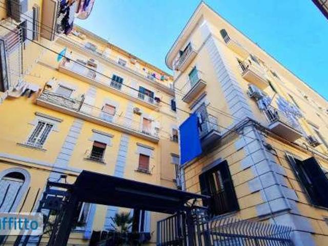 Appartamento in affitto a Municipalità 2, Campania