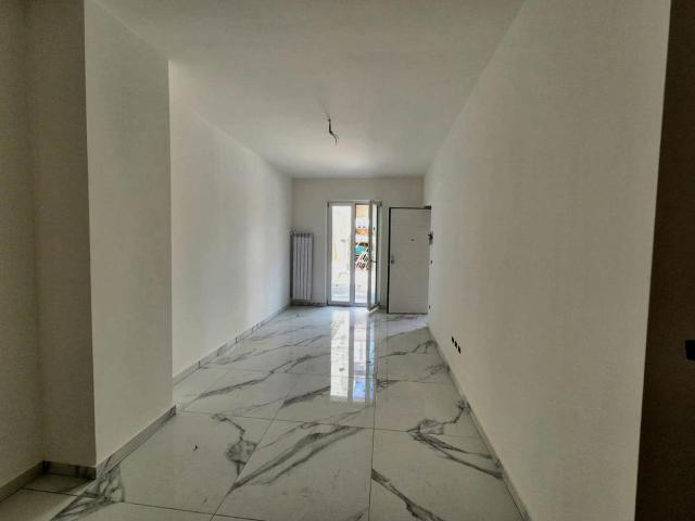 Appartamento in vendita a Caivano, Campania