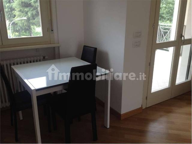 Appartamento in affitto a Benvenuti, Voghera