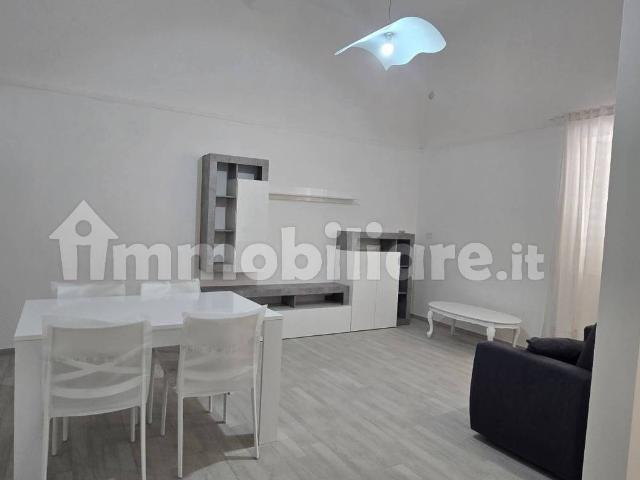 Appartamento in affitto a Castelnuovo, Marche