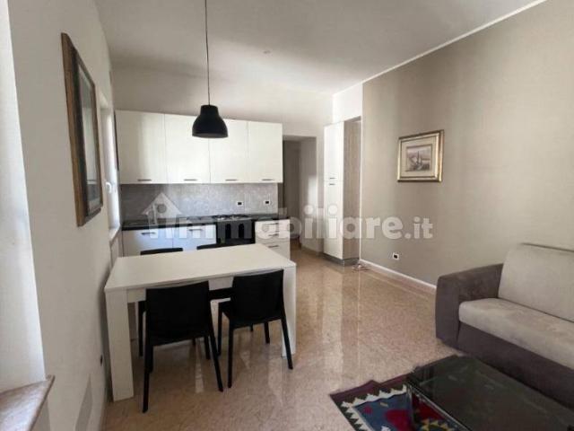 Appartamento in affitto a Levante, Serra Riccò