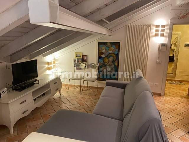 Appartamento in affitto a Viadana, Lombardia