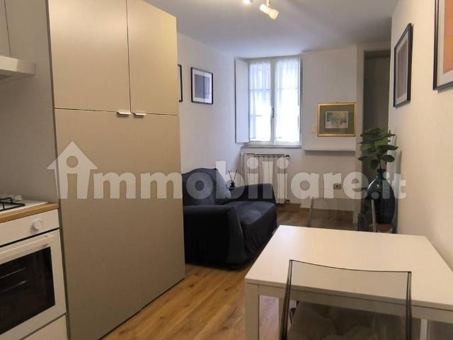 Appartamento in affitto a Zona Centro, Brescia
