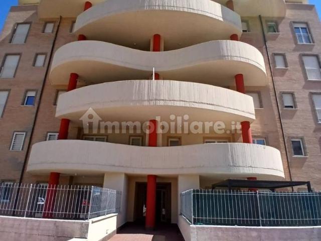Appartamento in affitto a Guidonia Montecelio, Roma Capitale