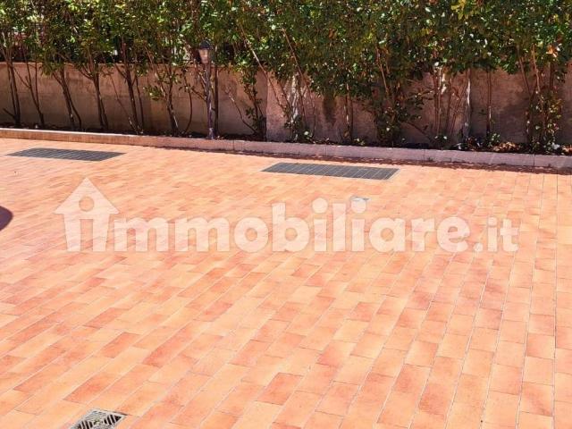 Appartamento in affitto a Guidonia Montecelio, Roma Capitale