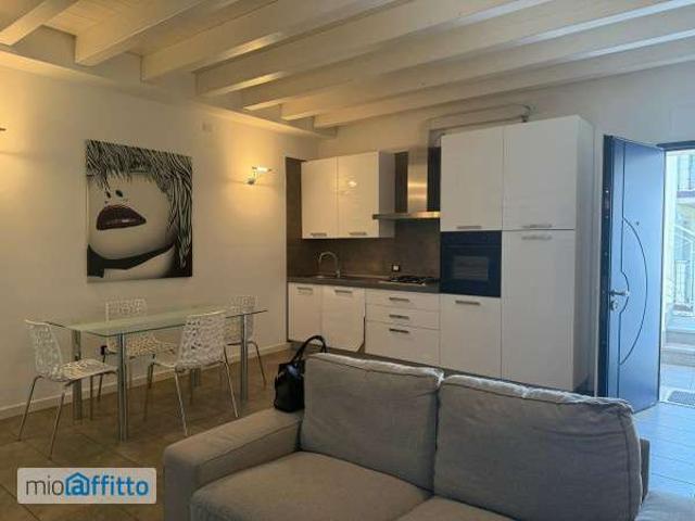 Appartamento in affitto a Villaggio Stella, Gussago