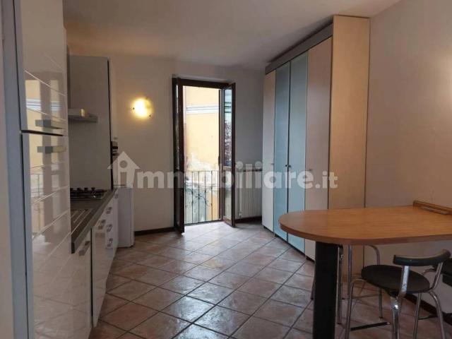 Appartamento in affitto a Abbazia, Sesto Calende