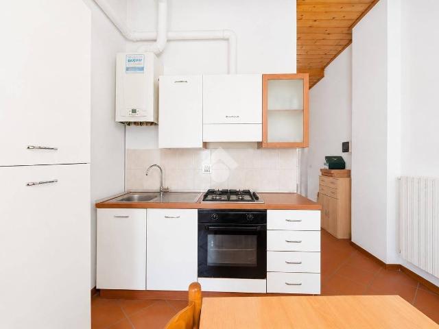 Appartamento in affitto a Tresinaro - Secchia, Re