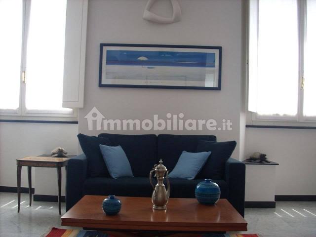Appartamento in affitto a Centro Est, Serra Riccò