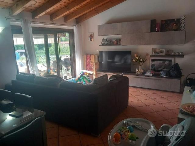 Appartamento in affitto a Carcano, Albavilla