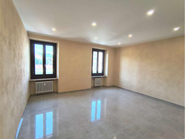 Appartamento in affitto a Pinerolo, Torino